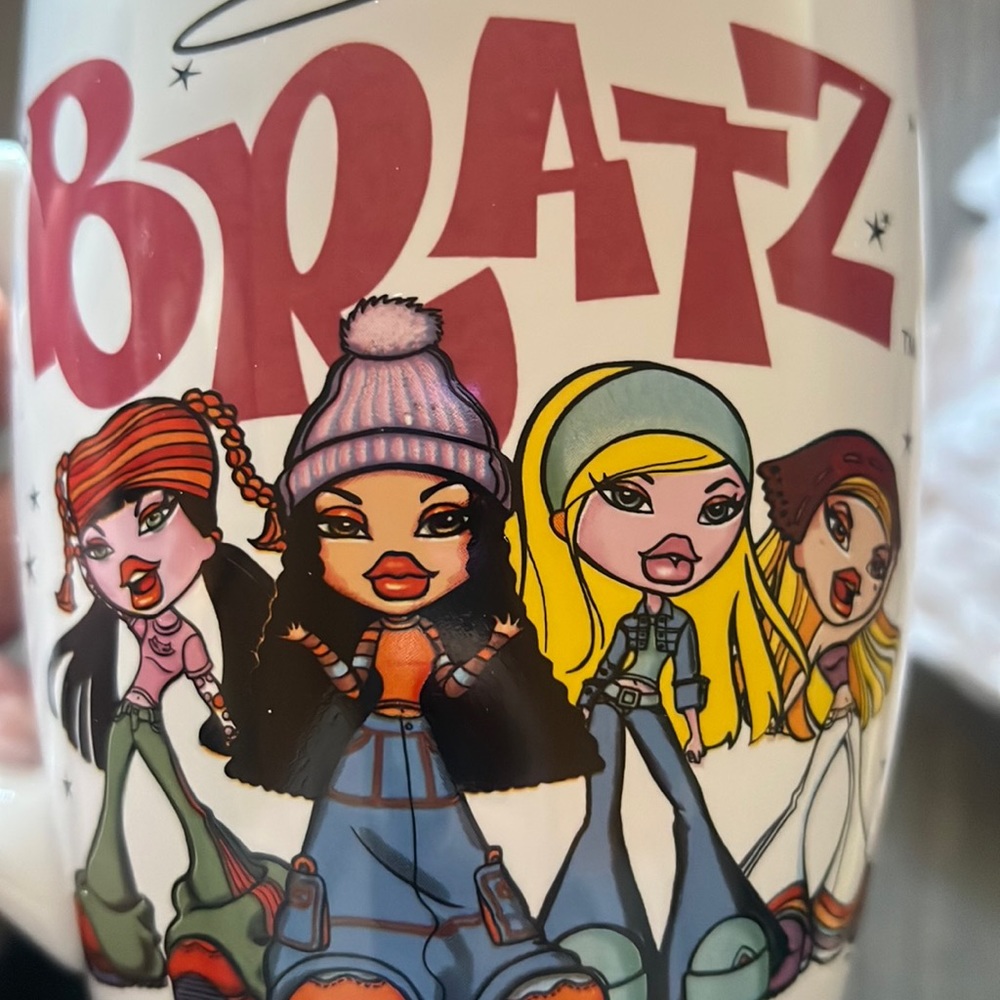 Bratz doll mug (large)